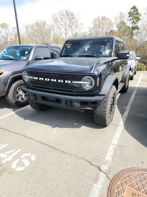 Used 2024 Ford Bronco Wildtrak image 1