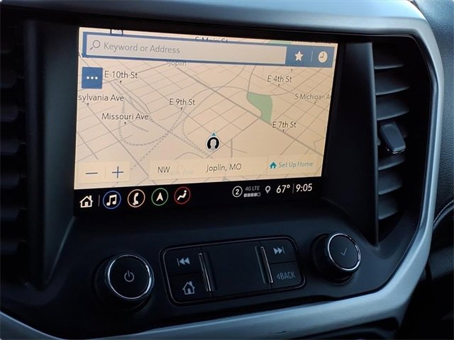 Used 2023 GMC Acadia SLT image 10