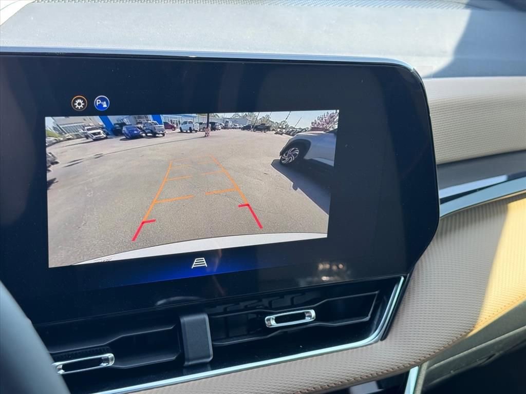 New 2026 Chevrolet Equinox ACTIV FWD image 20
