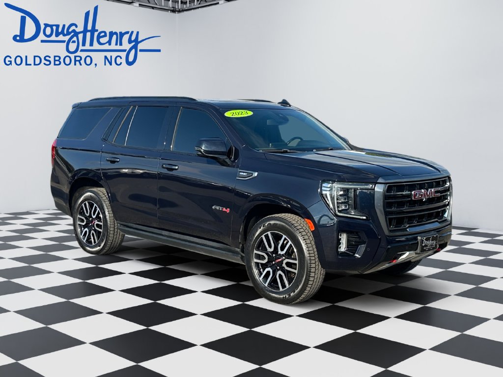 Used 2023 GMC Yukon AT4 w/ AT4 Premium Package AWD/4WD image 7