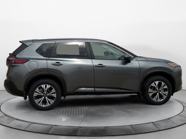 Used 2023 Nissan Rogue SV w/ SV Premium Package AWD/4WD image 2