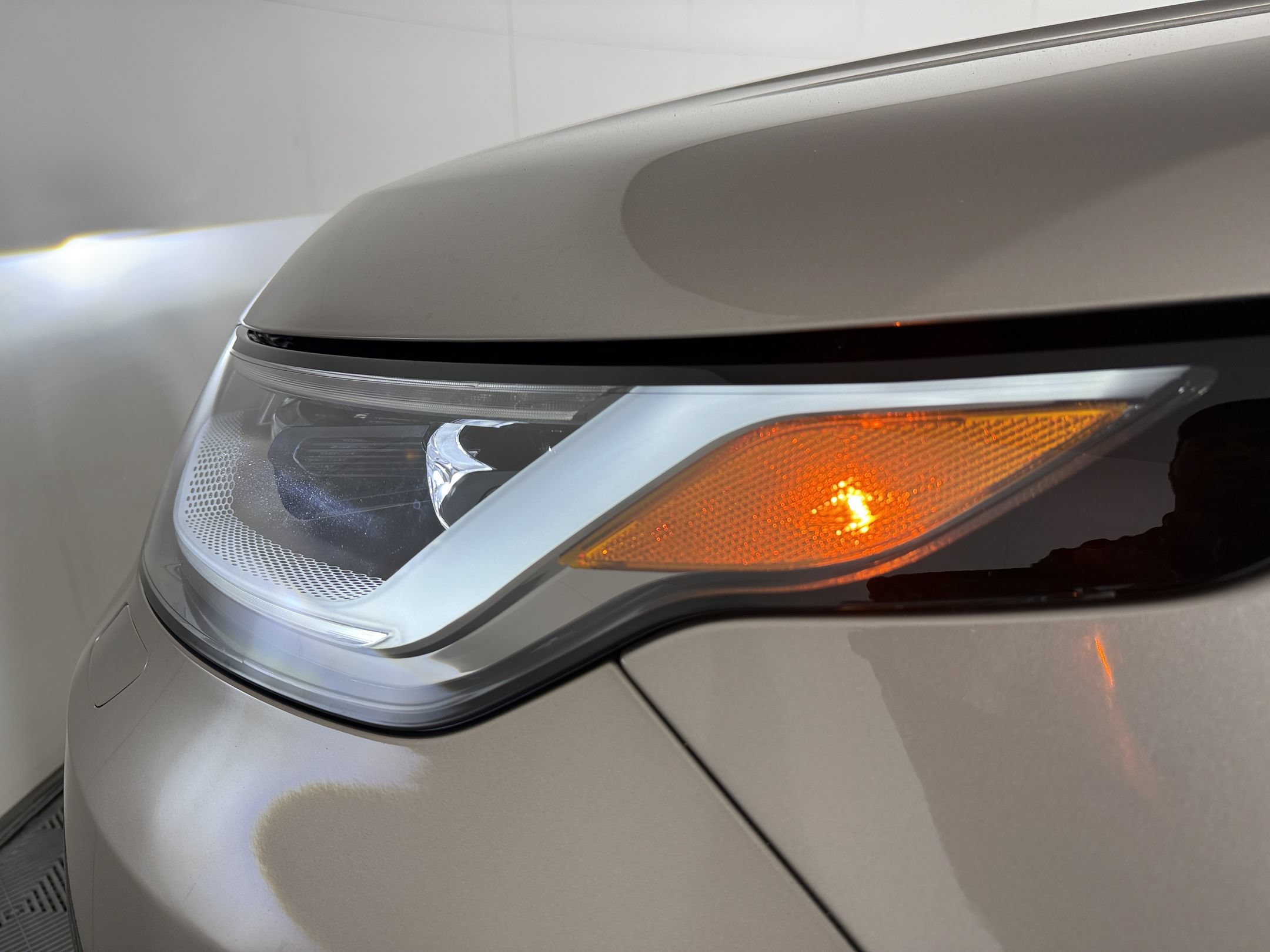 New 2026 Land Rover Discovery S AWD/4WD image 11