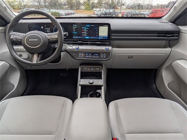 Certified 2024 Hyundai Kona SEL w/ Convenience Package image 16