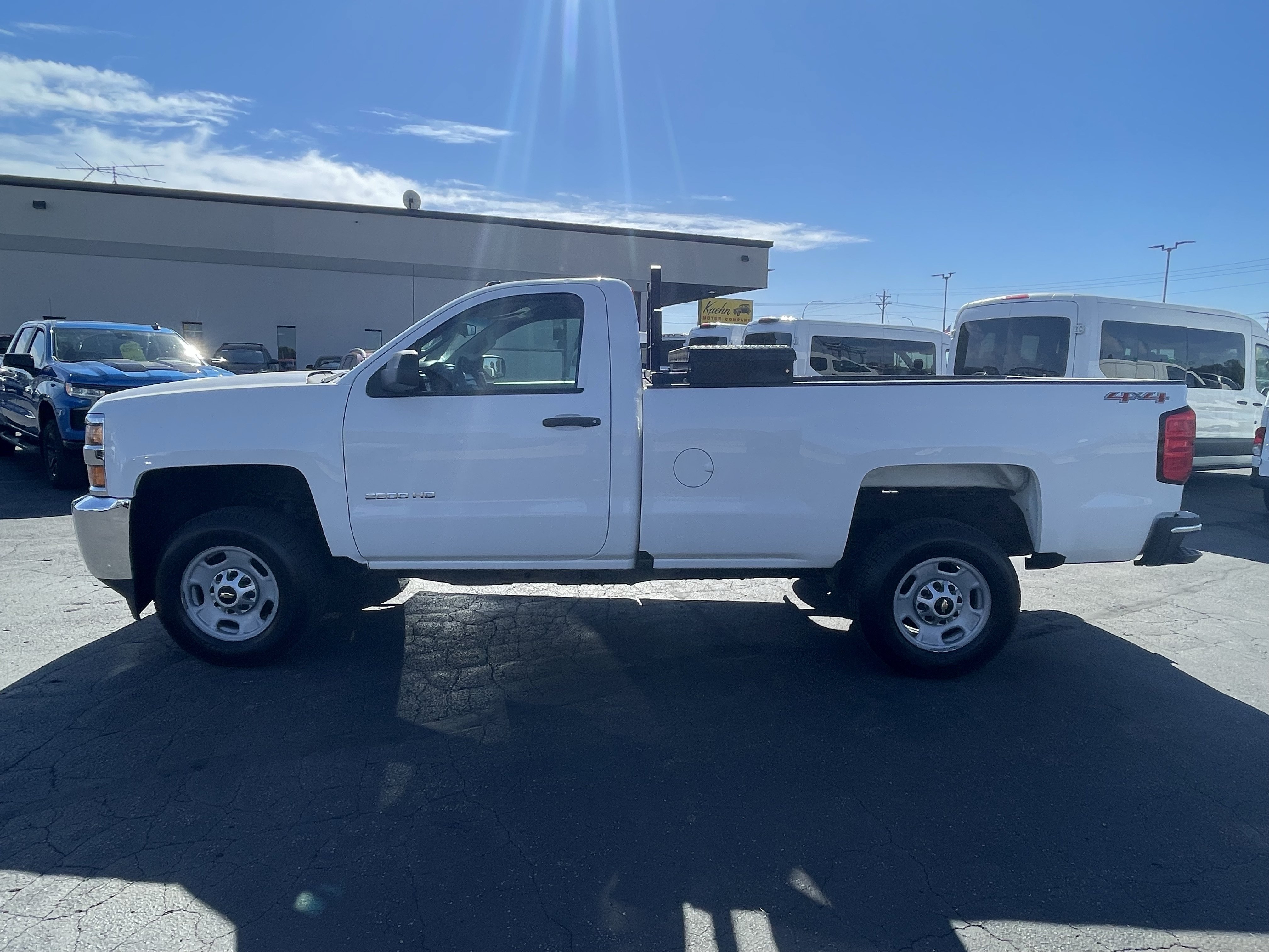 Used 2017 Chevrolet Silverado 2500 W/T w/ WT Convenience Package AWD/4WD image 5