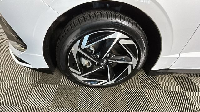 Used 2026 Hyundai Sonata SEL FWD image 9