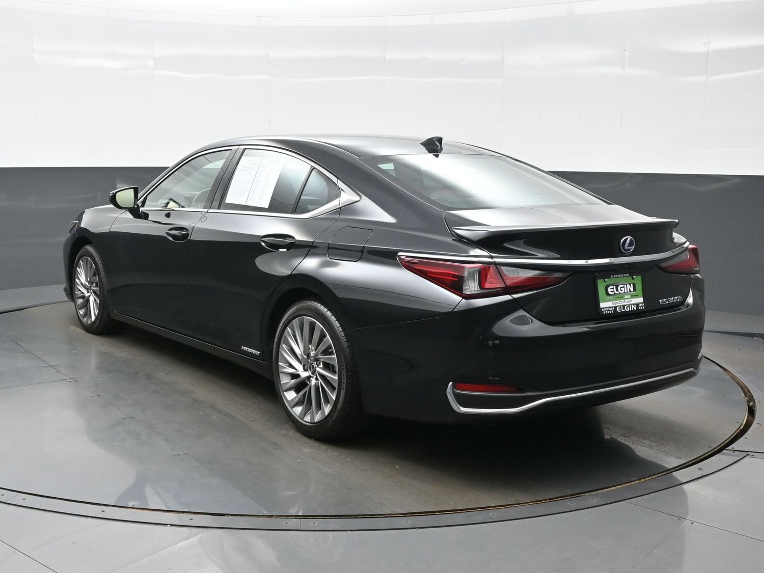 Used 2022 Lexus ES 300h w/ Luxury Package FWD image 5