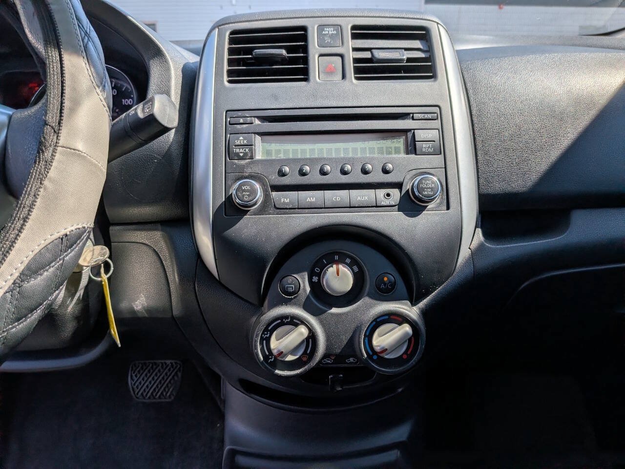 Used 2014 Nissan Versa Note S Plus FWD image 15