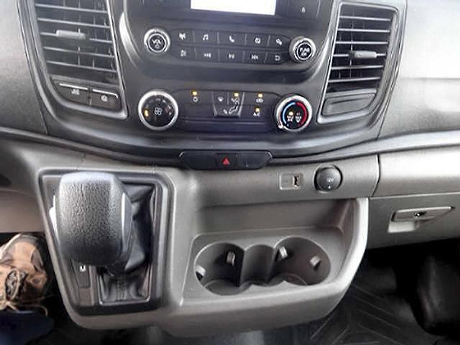 Used 2024 Ford Transit 250 148 Medium Roof w/ Load Area Protection Package image 15