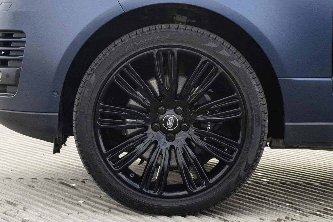 Used 2021 Land Rover Range Rover P525 Westminster Edition LWB AWD/4WD image 16