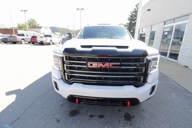 Used 2023 GMC Sierra 3500 AT4 w/ AT4 Premium Plus Package image 9