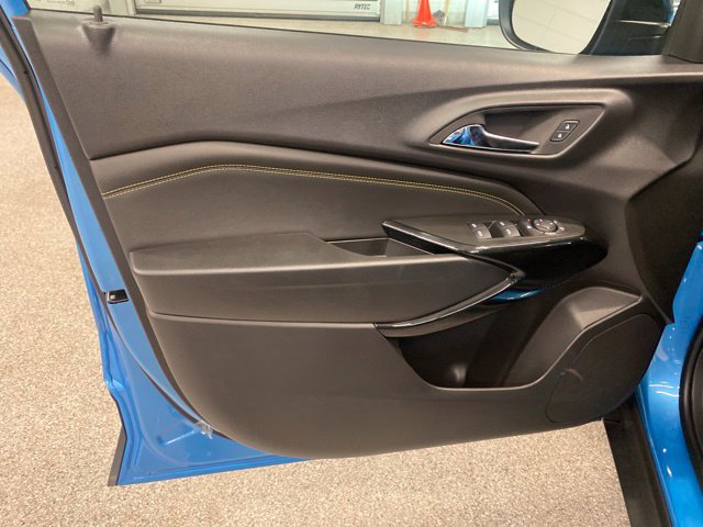 New 2026 Chevrolet Trax LT w/ Midnight Edition FWD image 24