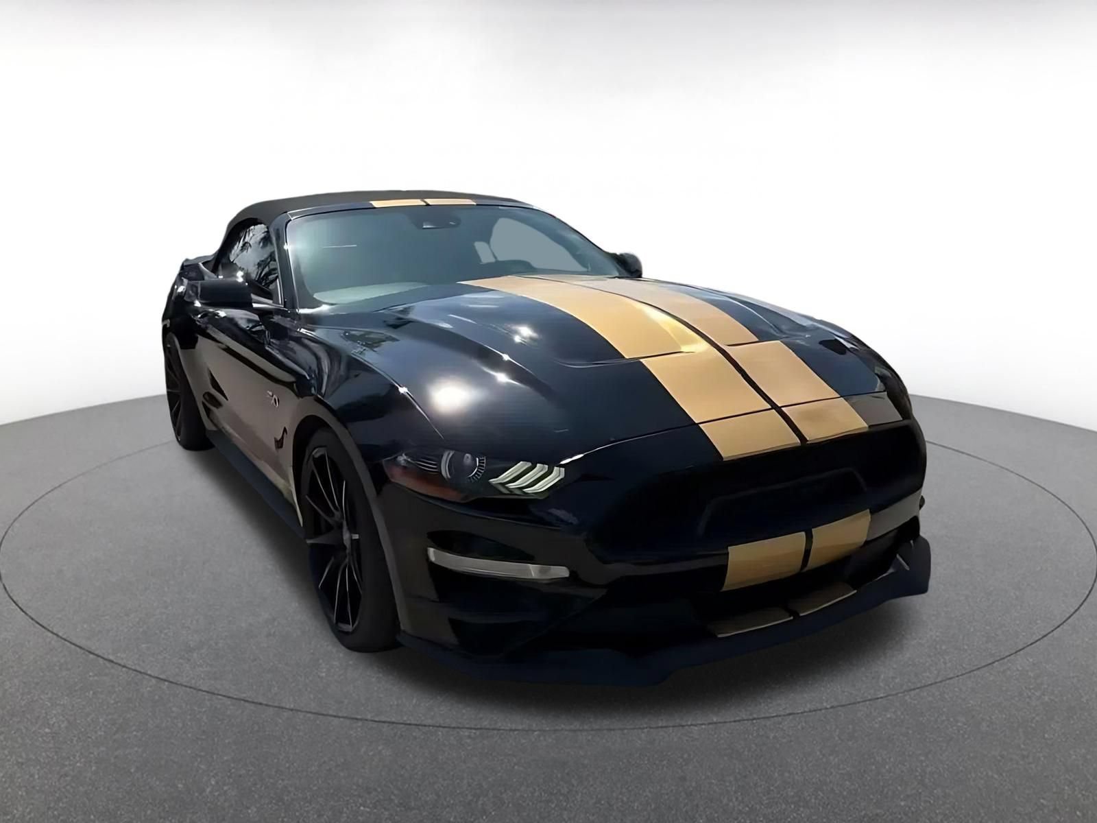 Used 2022 Ford Mustang GT Premium w/ GT Performance Package RWD image 3