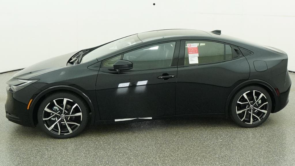 New 2026 Toyota Prius Plug-In Hybrid FWD image 51