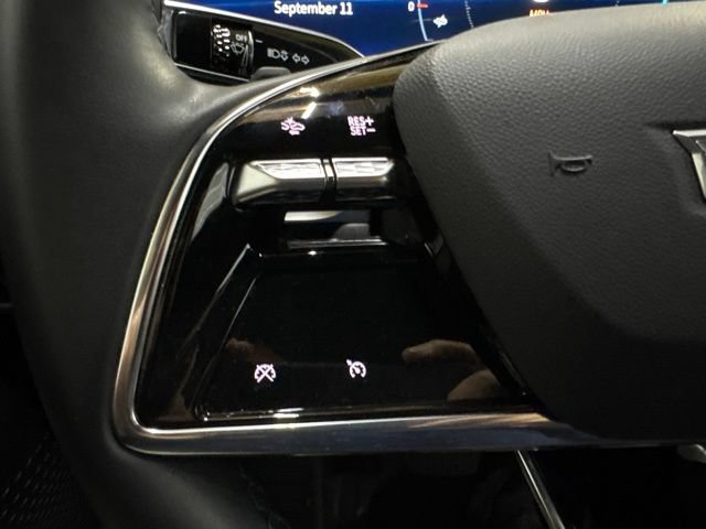 Used 2024 Cadillac Lyriq Tech w/ Driver Assist Package AWD/4WD image 63