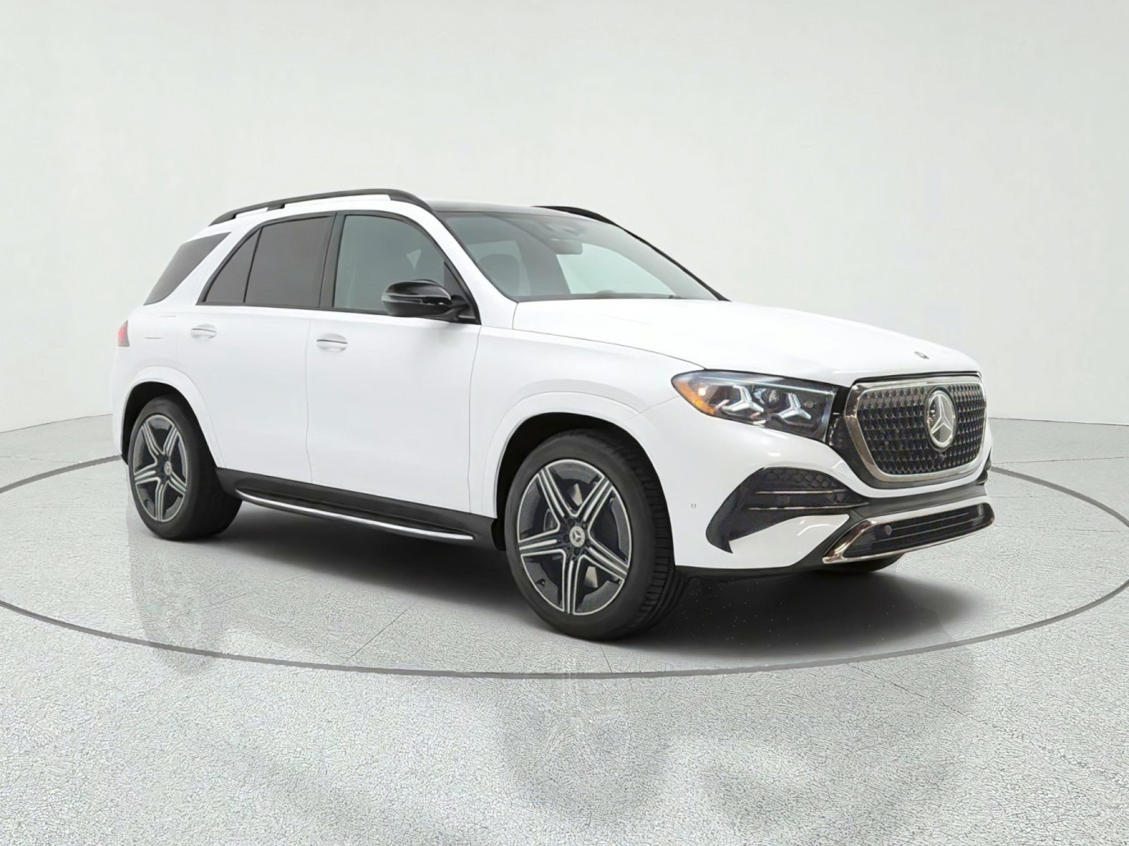 New 2027 Mercedes-Benz GLE 450 4MATIC image 3