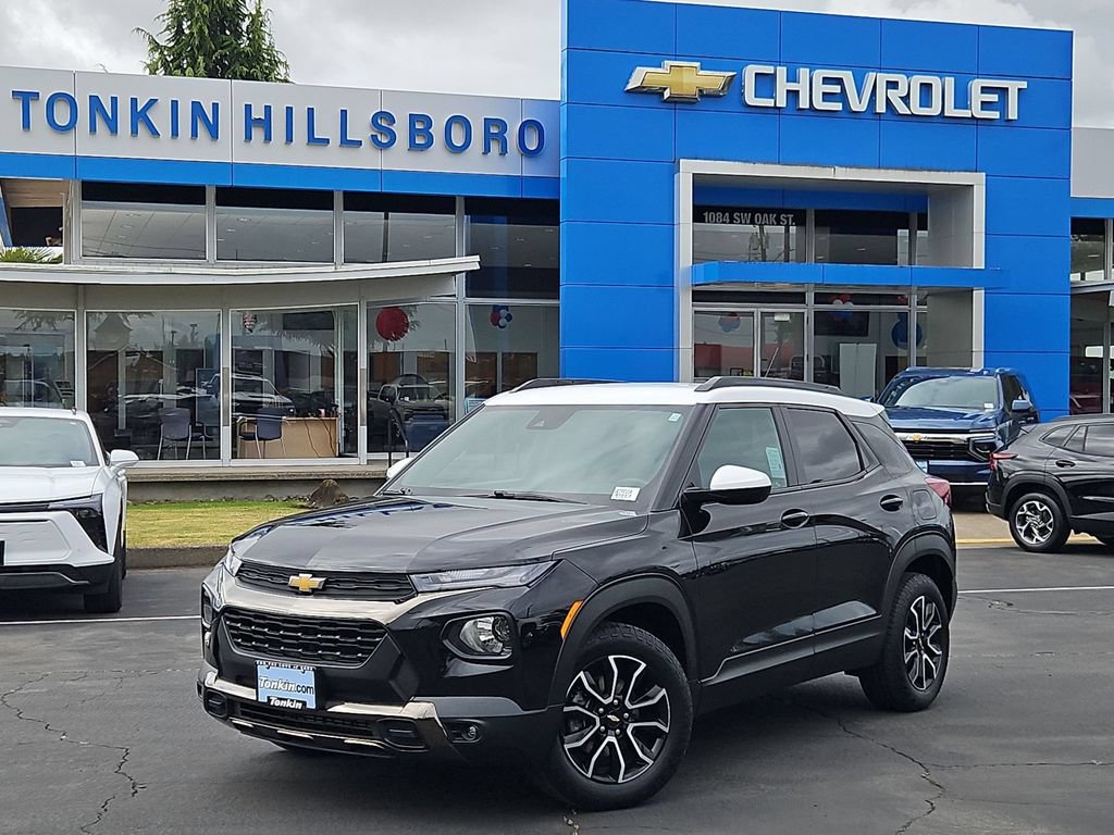 Used 2022 Chevrolet TrailBlazer ACTIV FWD image 2