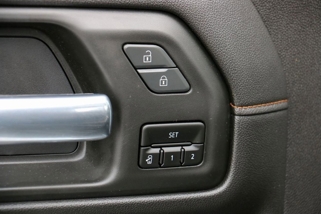 Used 2021 GMC Sierra 1500 AT4 w/ AT4 Premium Package image 19