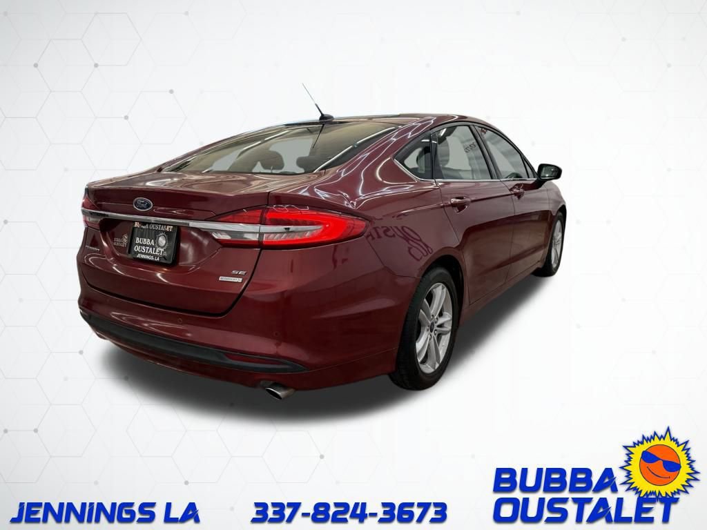 Used 2018 Ford Fusion SE w/ Fusion SE Technology Package image 6