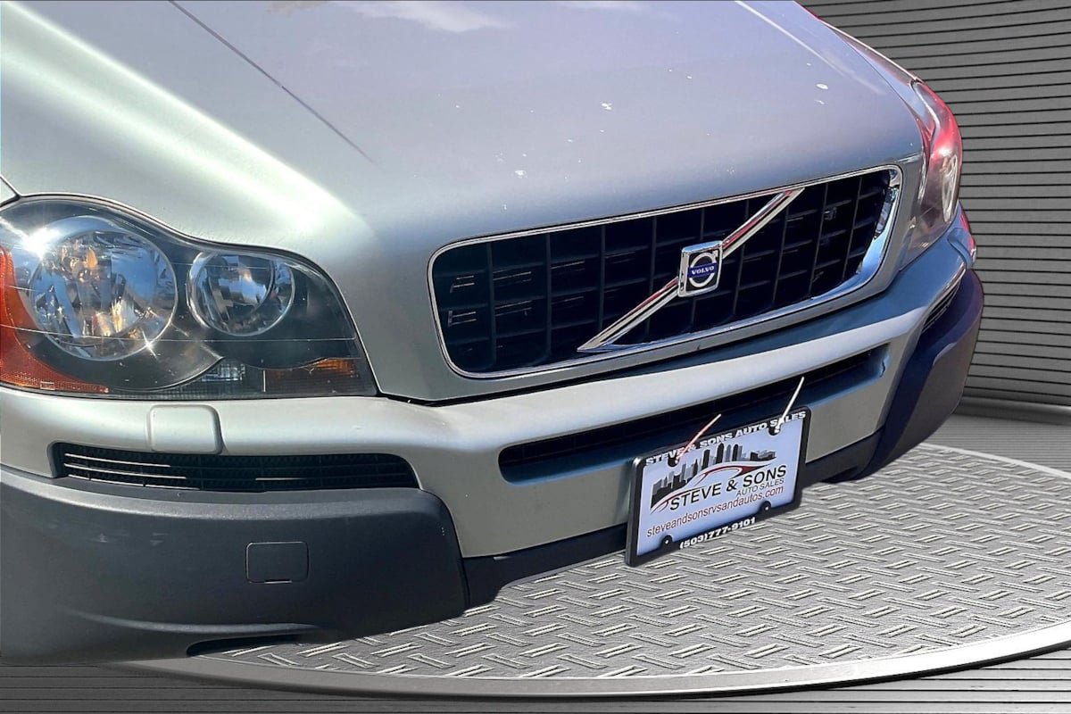 Used 2005 Volvo XC90 2.5T AWD/4WD image 33