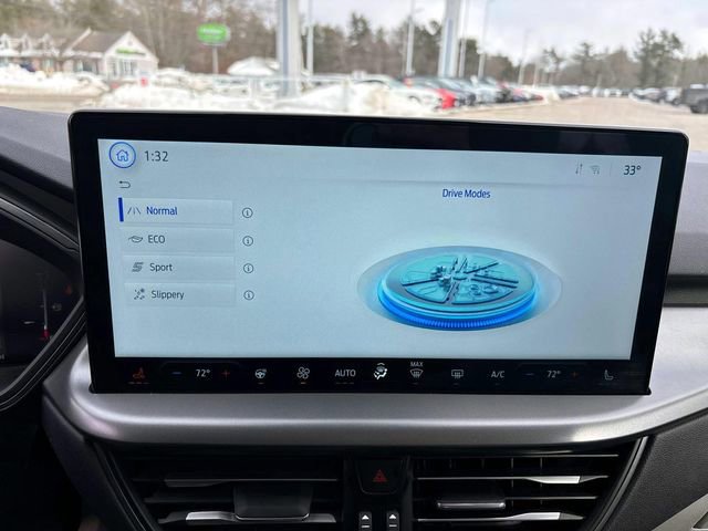 Used 2025 Ford Escape Active w/ Tech Pack #1 image 28