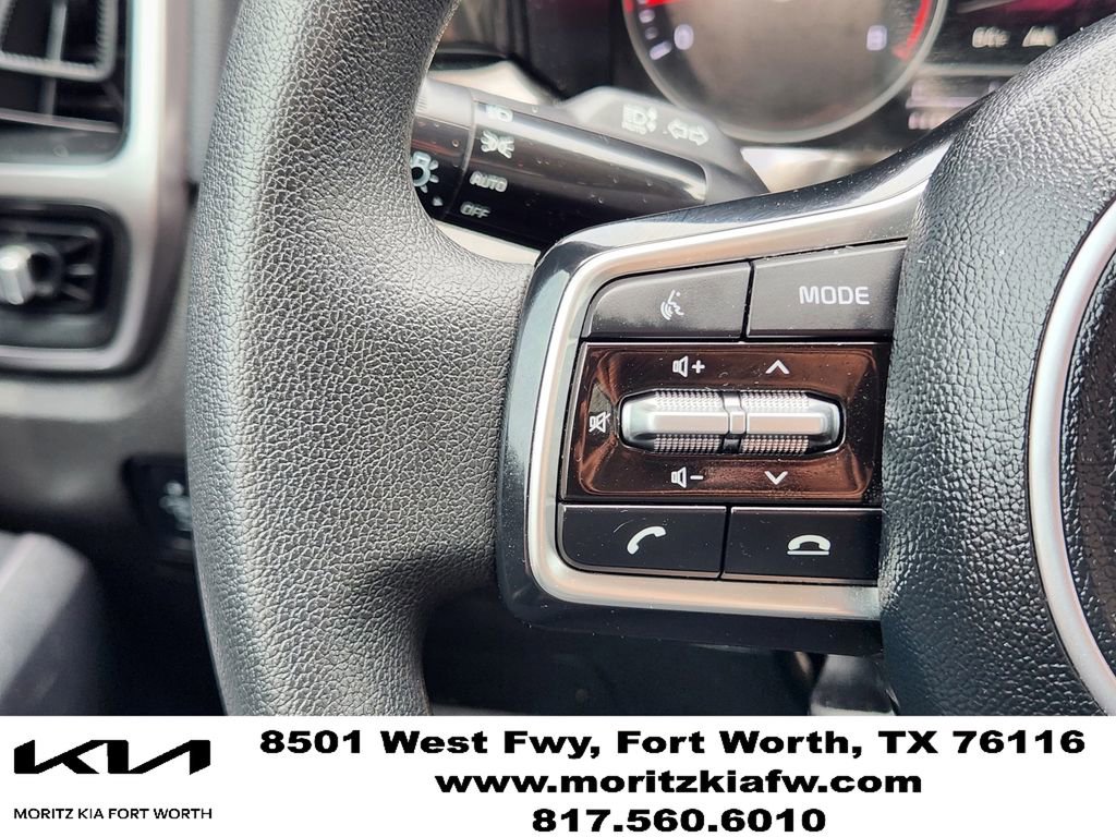 Used 2023 Kia Sorento LX FWD image 26