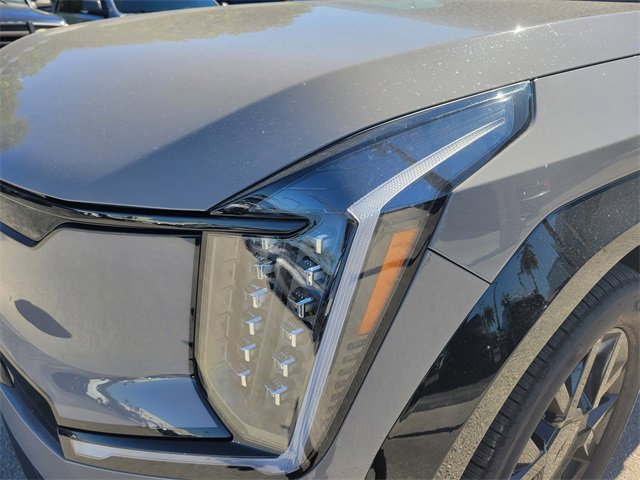 New 2026 Kia EV9 Land w/ Nightfall Edition Package image 6