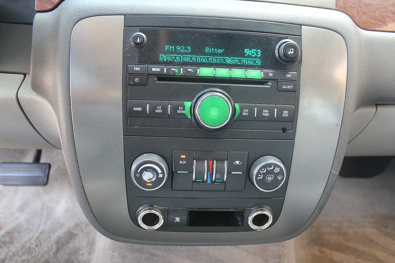 Used 2007 GMC Yukon SLE RWD image 33