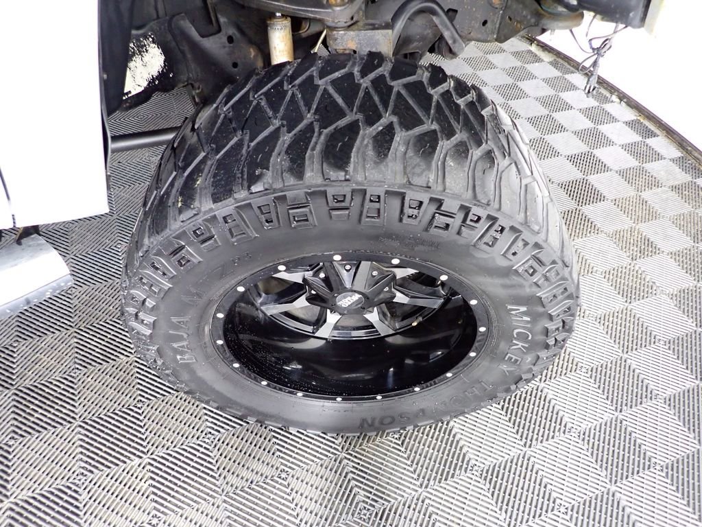 Used 2011 Chevrolet Silverado 2500 LT w/ Interior Plus Package image 42