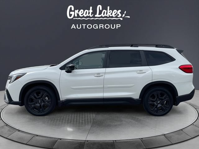 Used 2024 Subaru Ascent Onyx Edition AWD/4WD image 2