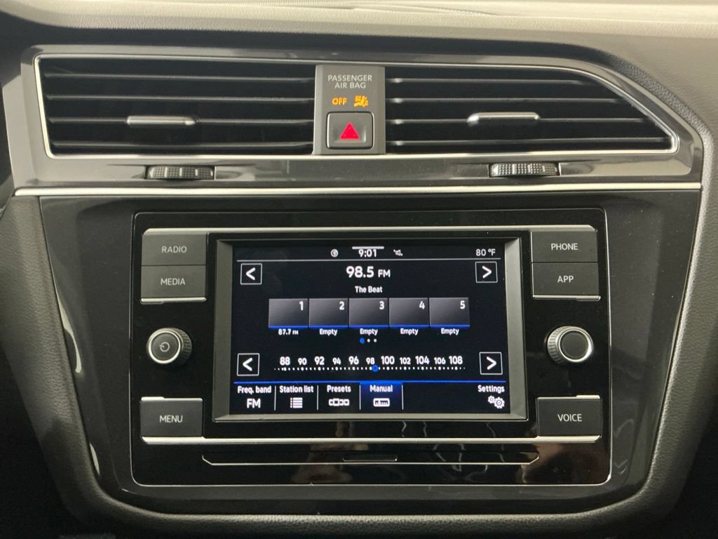 Used 2022 Volkswagen Tiguan S FWD image 11