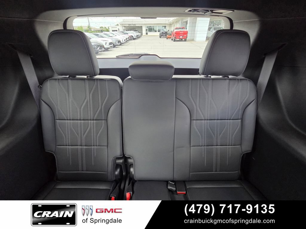 Used 2025 Buick Enclave Avenir w/ Super Cruise Package FWD image 25