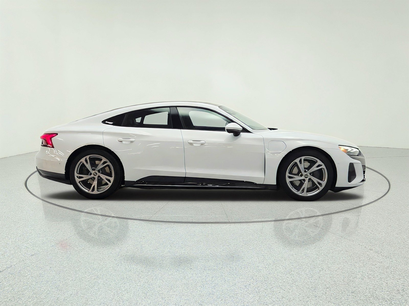 Used 2023 Audi e-tron GT Prestige w/ Prestige Package AWD/4WD image 4