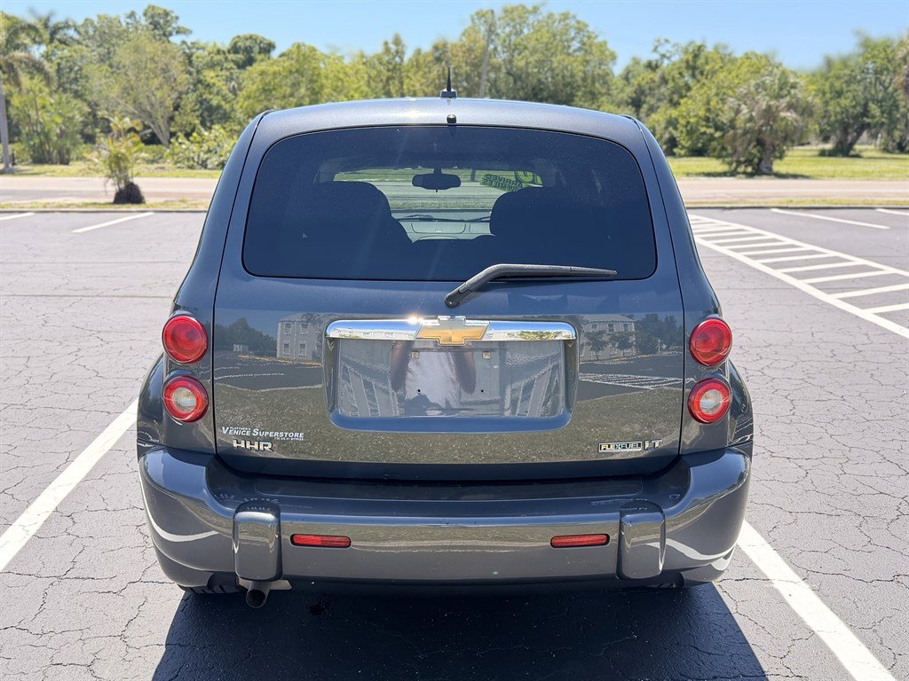 Used 2010 Chevrolet HHR LT w/ My Link Package image 3
