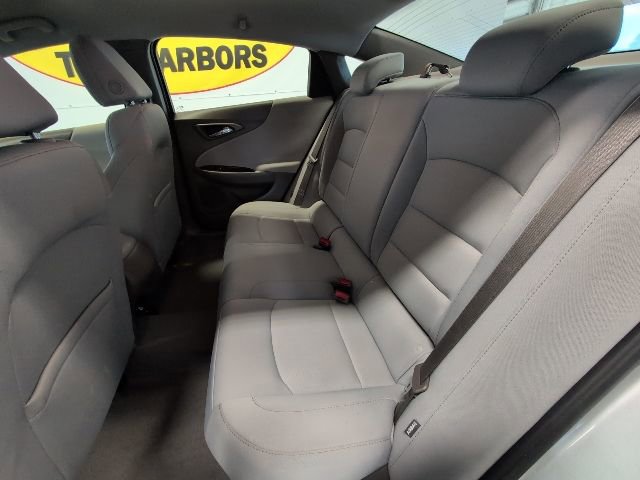 Certified 2022 Chevrolet Malibu LS image 28
