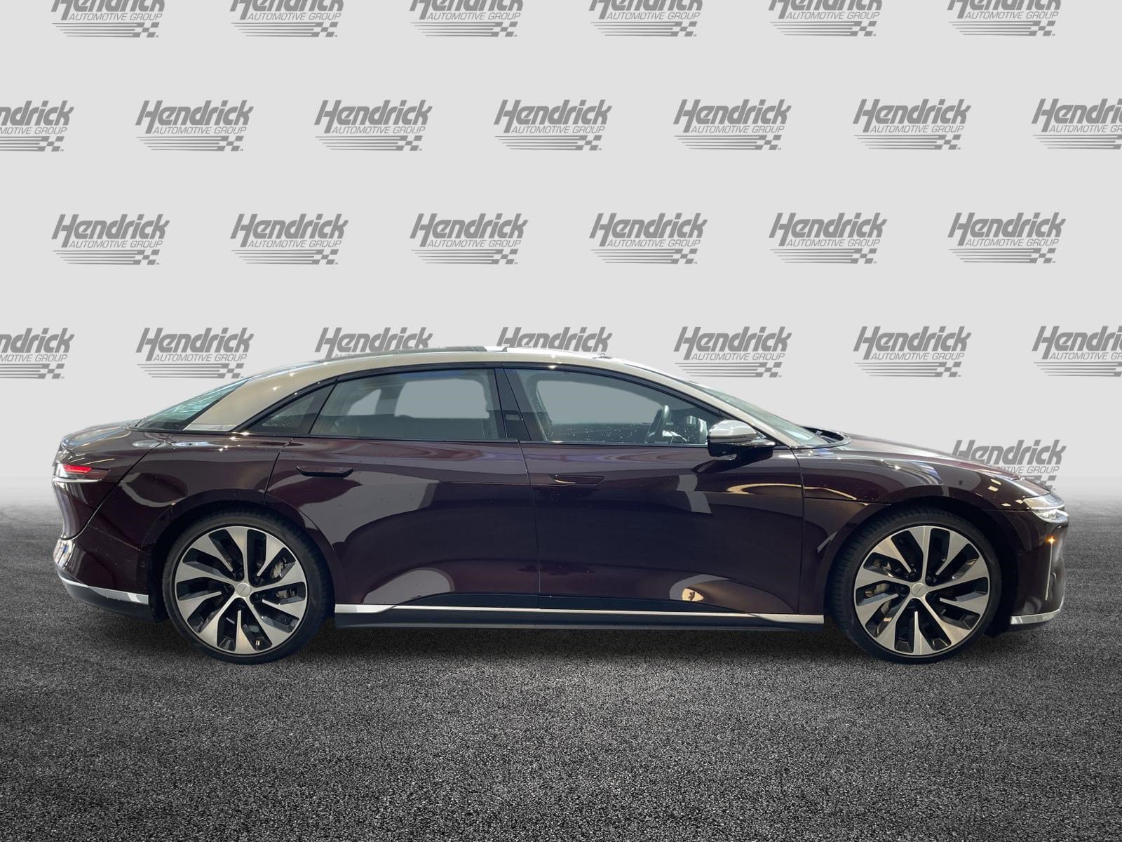 Used 2022 Lucid Air Grand Touring image 11