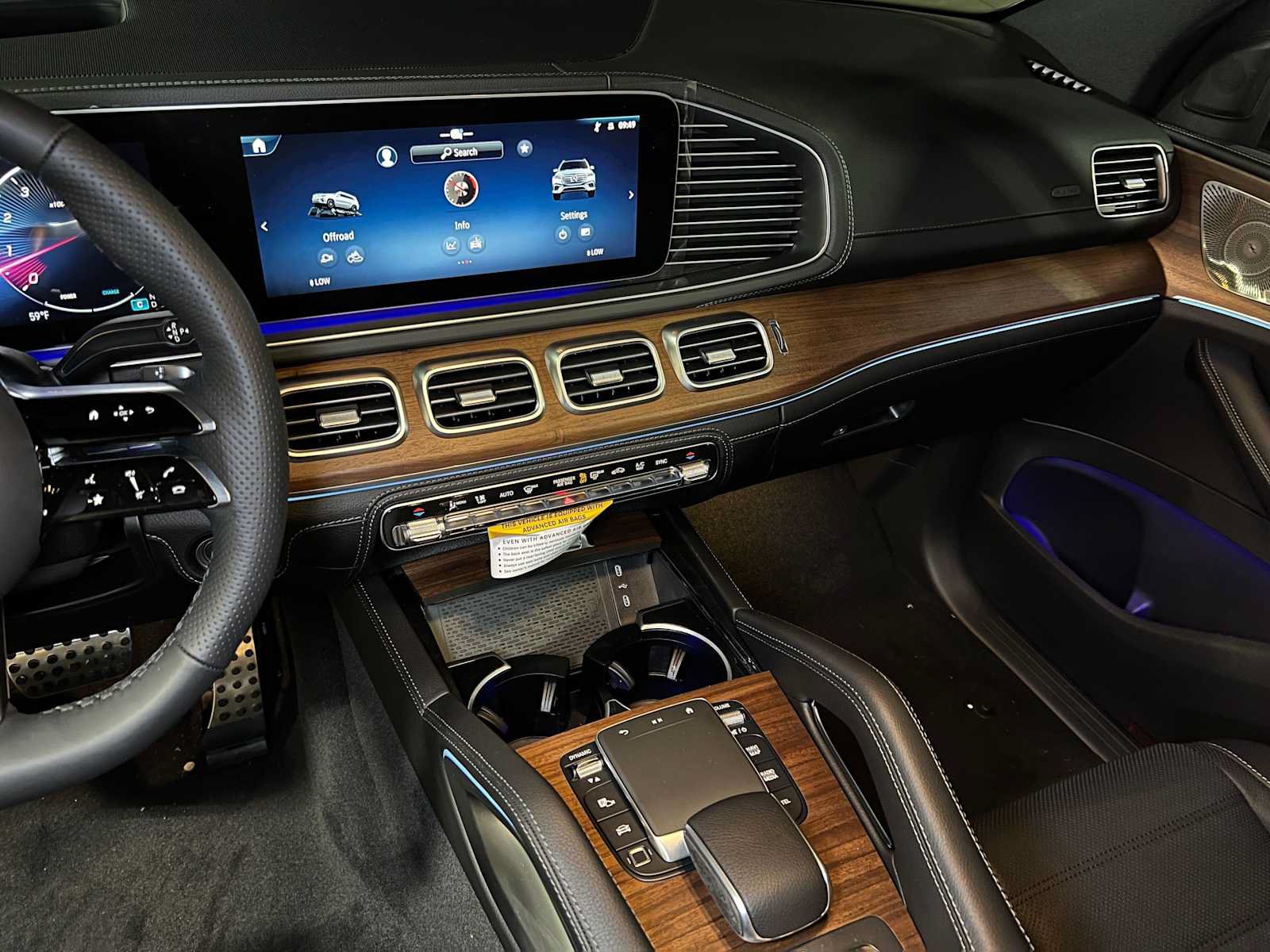 New 2026 Mercedes-Benz GLS 580 4MATIC image 34