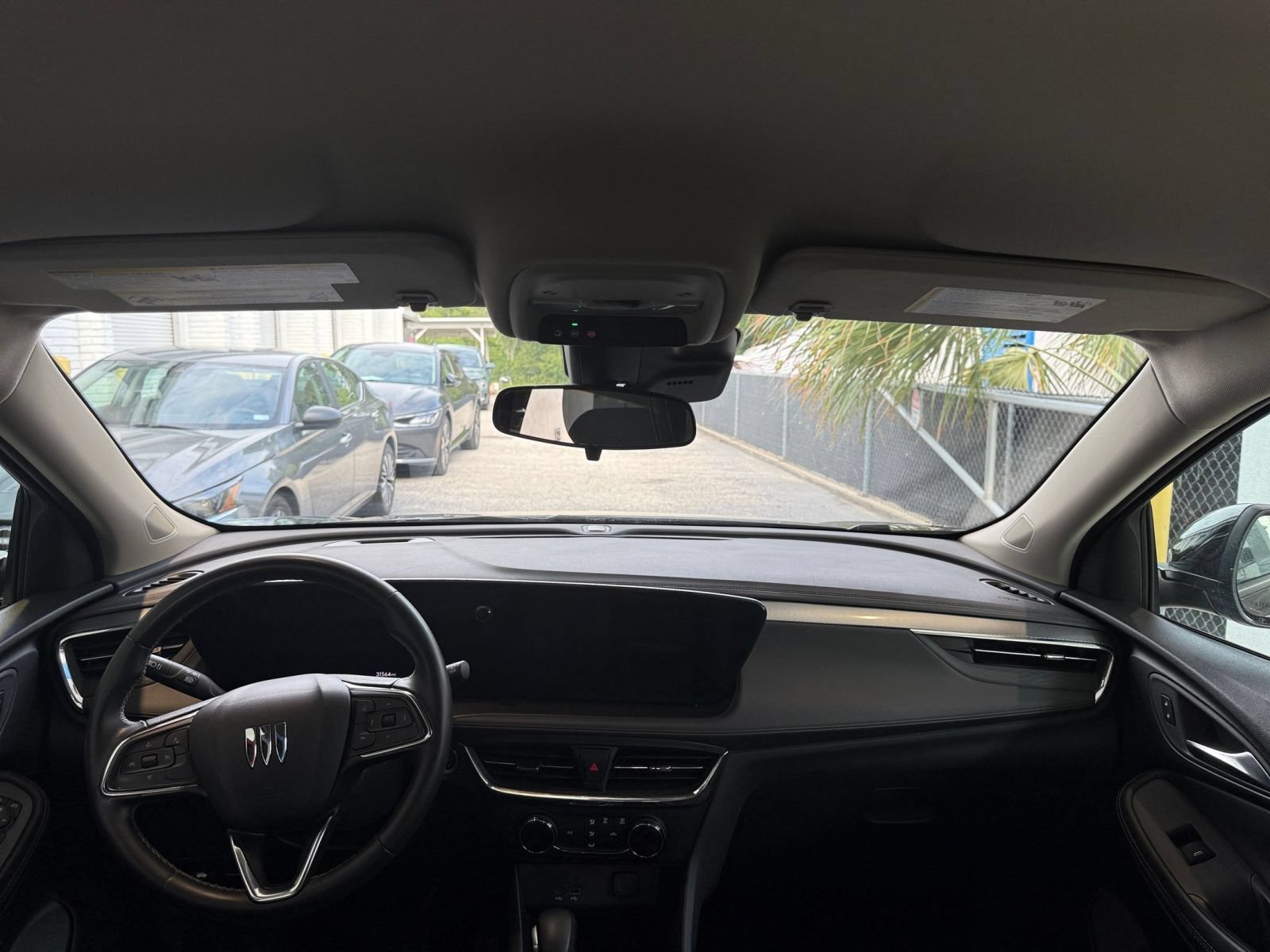 Used 2025 Buick Encore GX Preferred AWD/4WD image 32