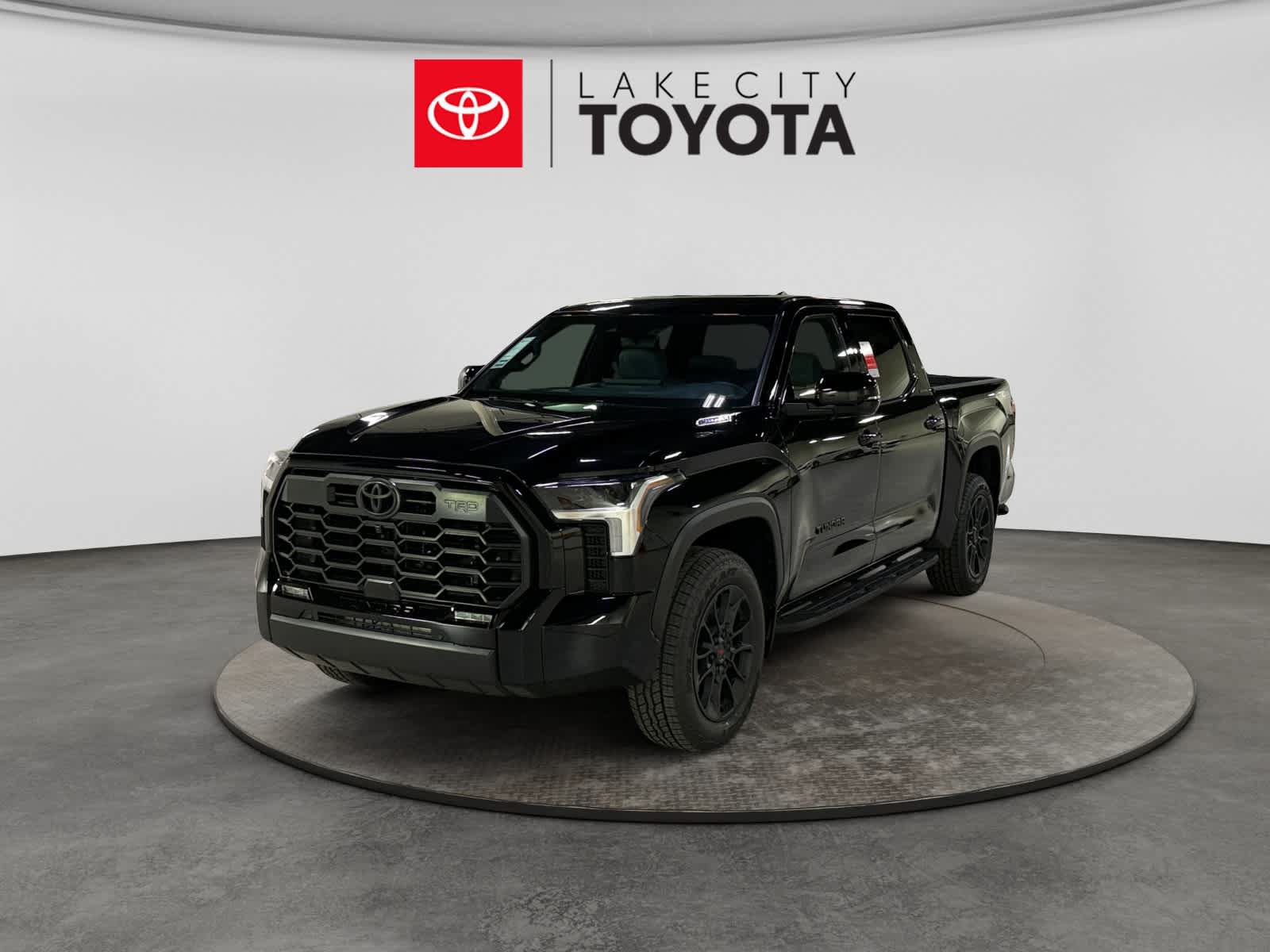 New 2026 Toyota Tundra Limited w/ TRD Off-Road Package