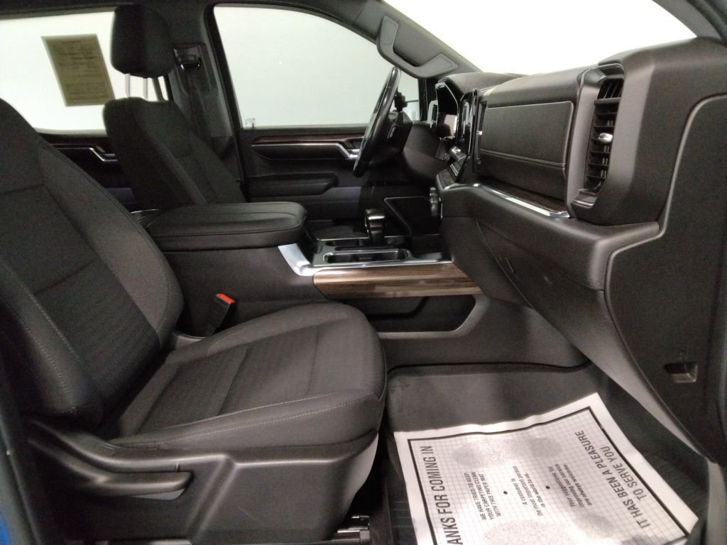 Used 2023 Chevrolet Silverado 1500 RST image 37