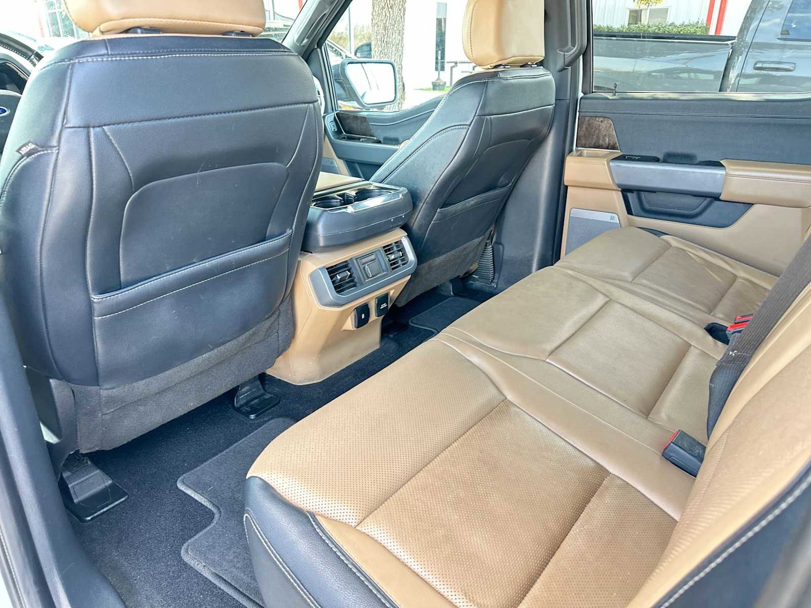 Used 2022 Ford F150 Lariat w/ Equipment Group 502A High image 24