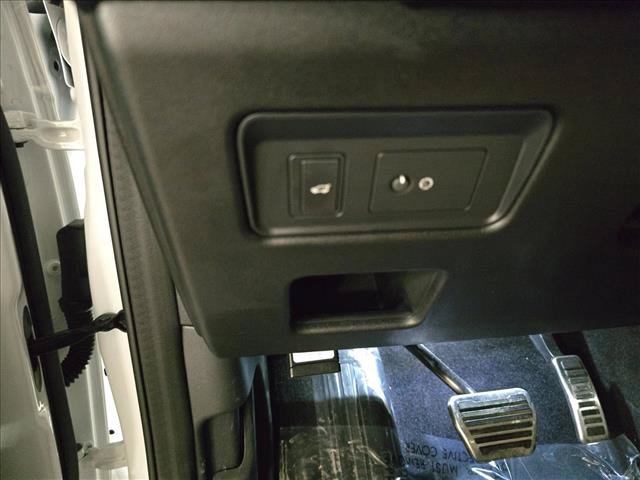 New 2025 Land Rover Discovery Dynamic SE AWD/4WD image 27