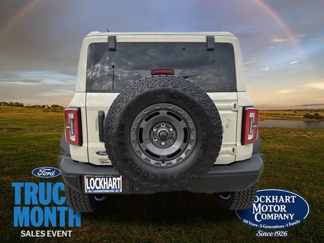 New 2025 Ford Bronco Badlands image 6