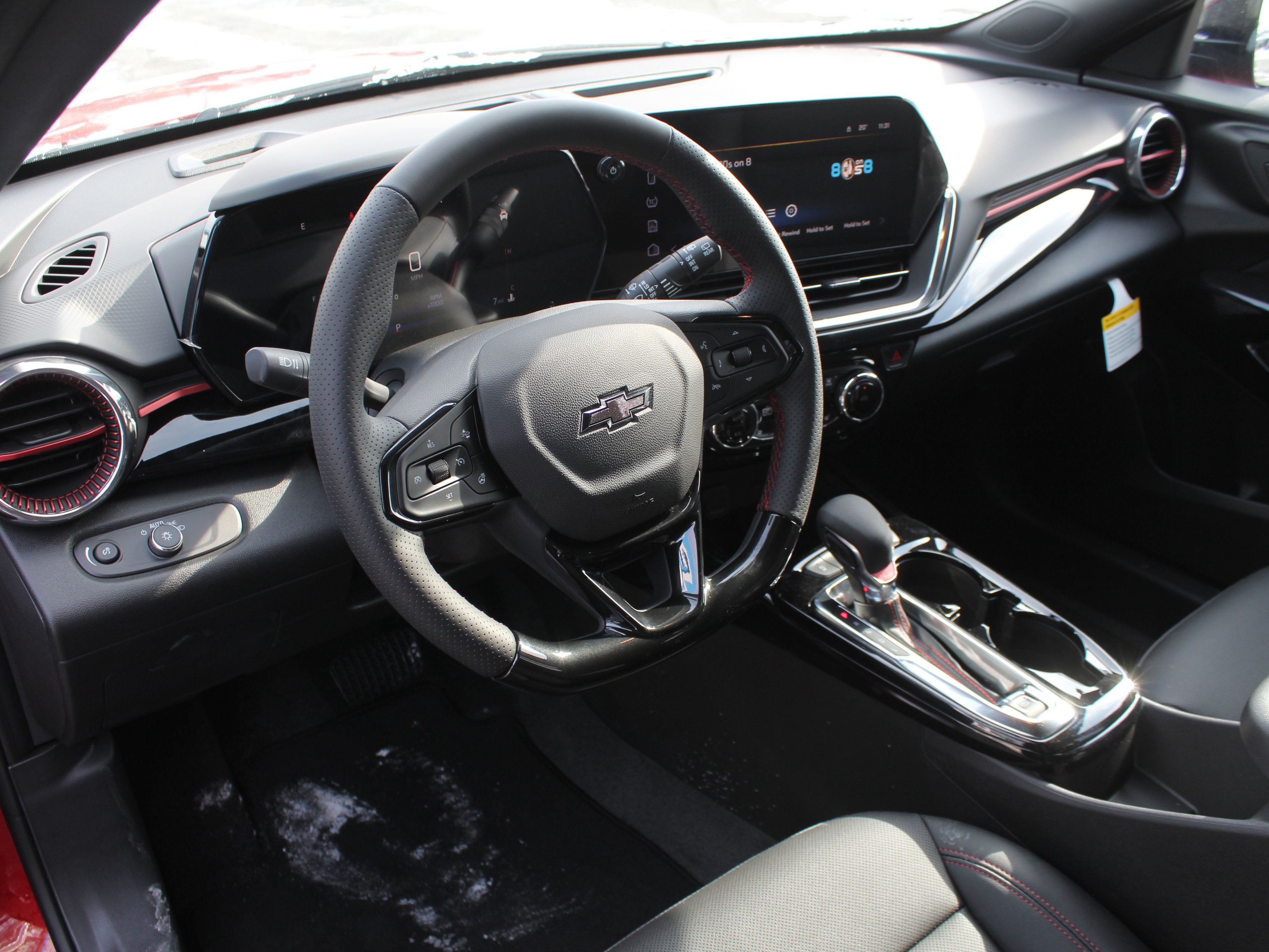 New 2026 Chevrolet Trax RS image 10