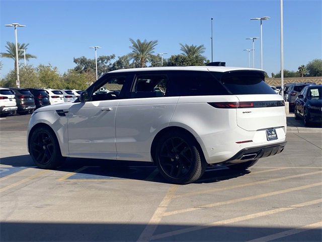 Used 2024 Land Rover Range Rover Sport Dynamic SE image 30