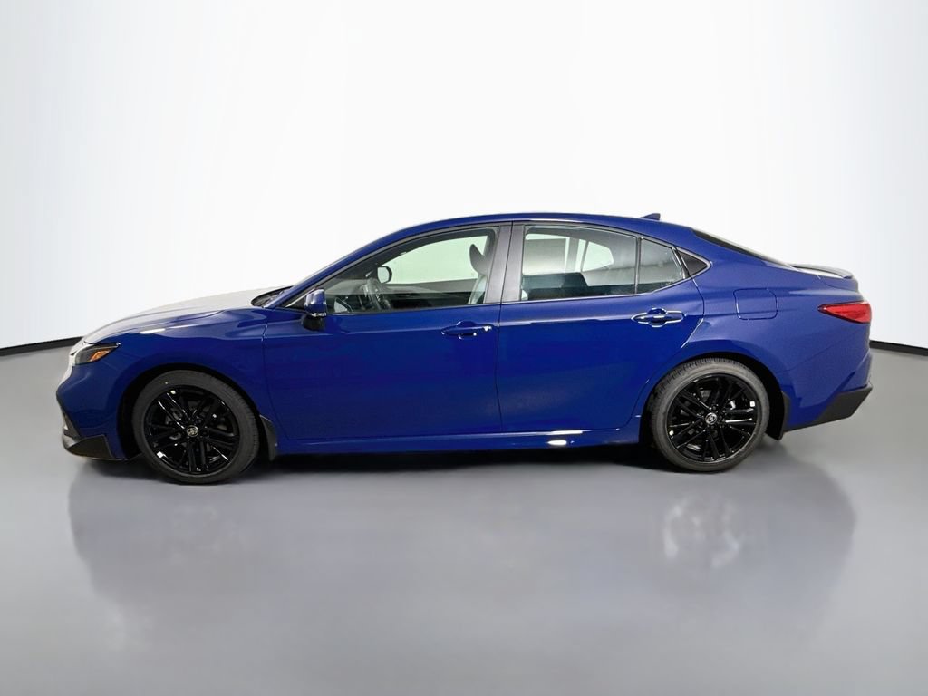 New 2026 Toyota Camry SE FWD image 4