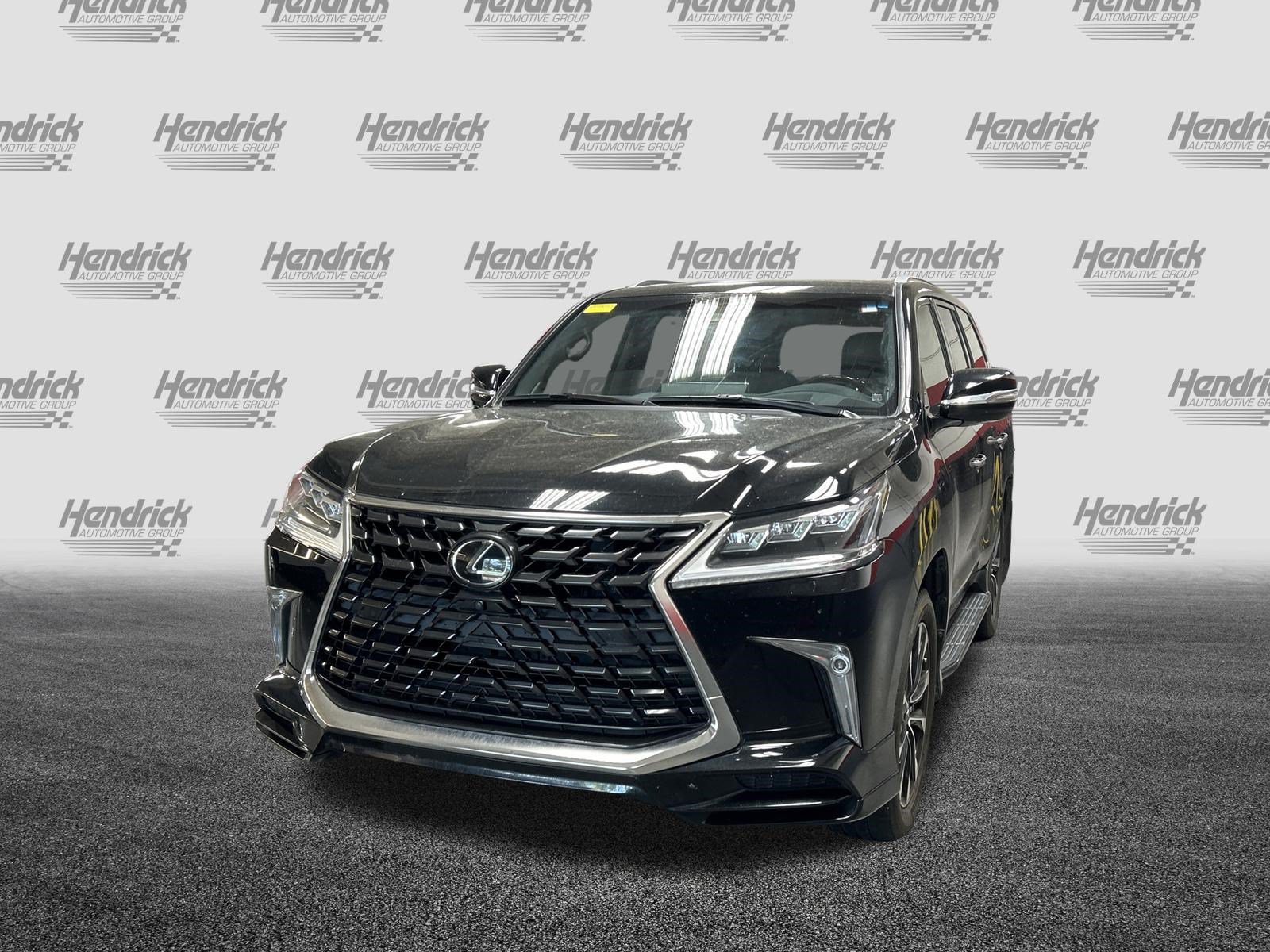 Used 2021 Lexus LX 570 4WD w/ Sport Package image 5