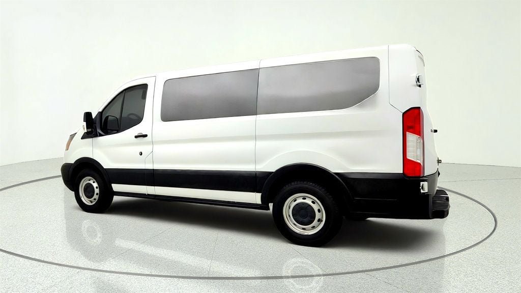 Used 2019 Ford Transit 150 130 Low Roof RWD image 7