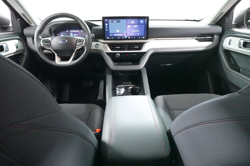 Certified 2025 Ford Explorer Active AWD/4WD image 13