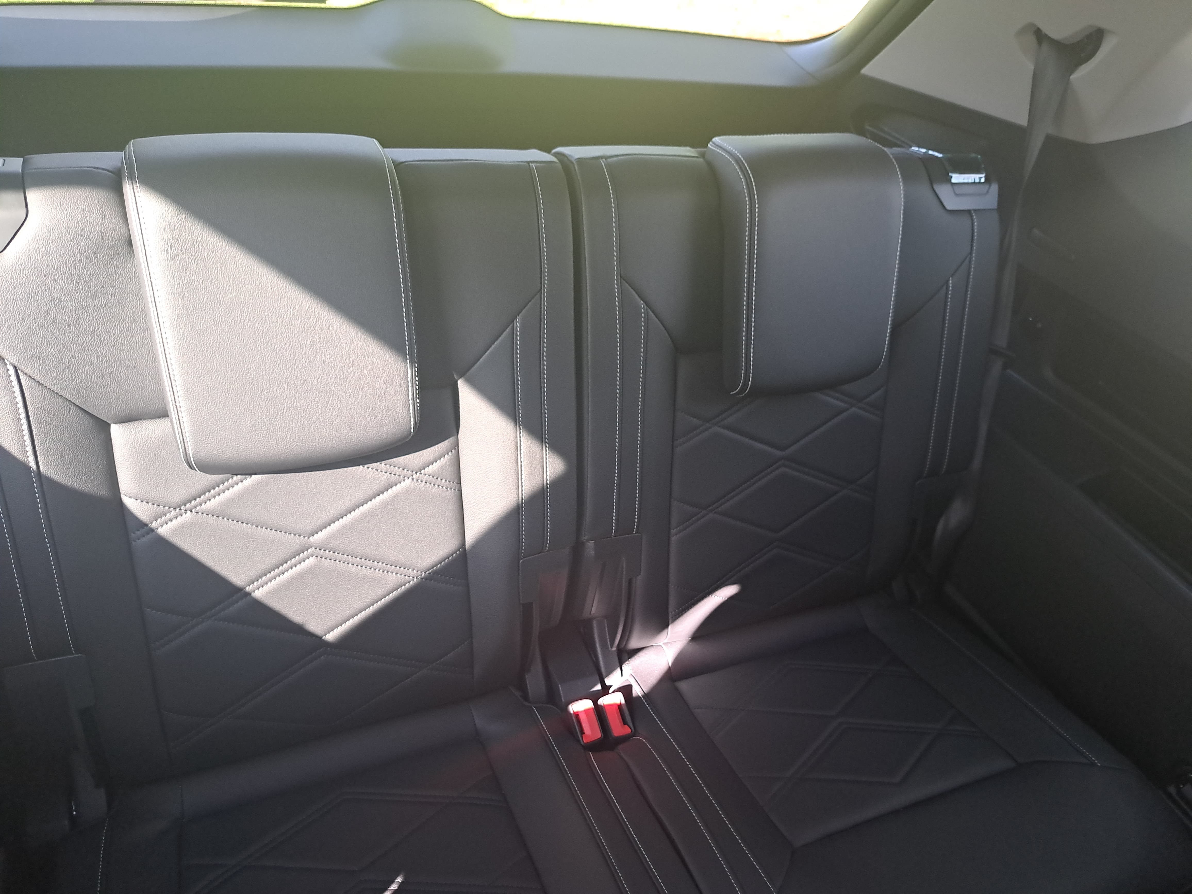 Certified 2026 Volkswagen Atlas SE AWD/4WD image 13
