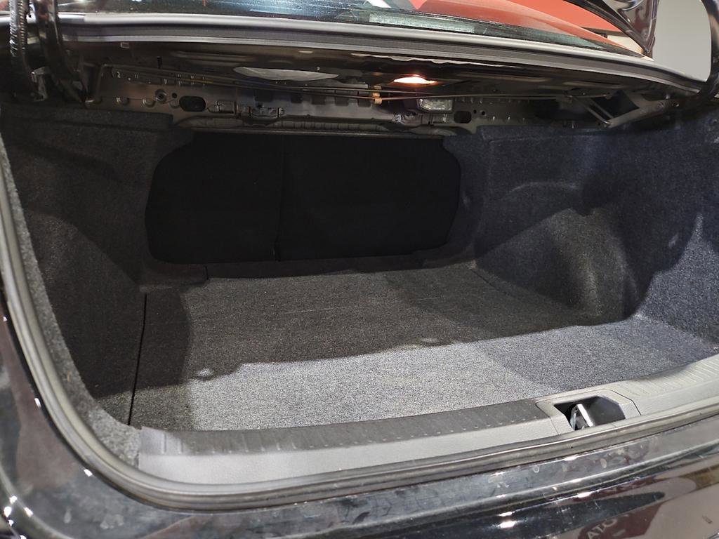 Certified 2025 Toyota Corolla SE image 13